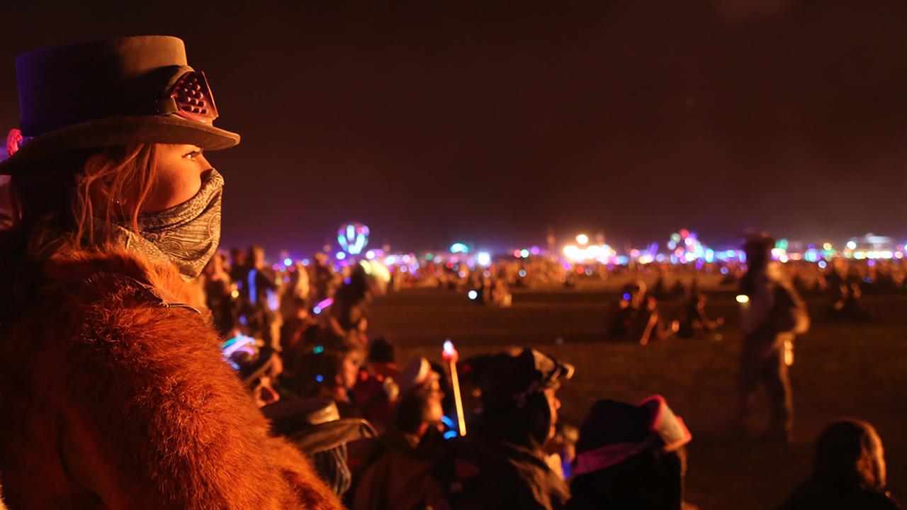 LỄ HỘI BURNING MAN Ở MỸ LÀ GÌ?